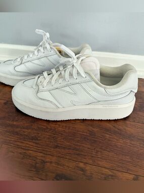 Women’s New Balance CT302